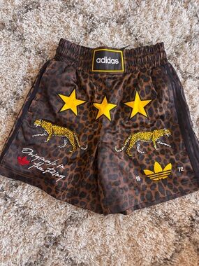 adidas Originals Satin Leopard  Shorts Size Small